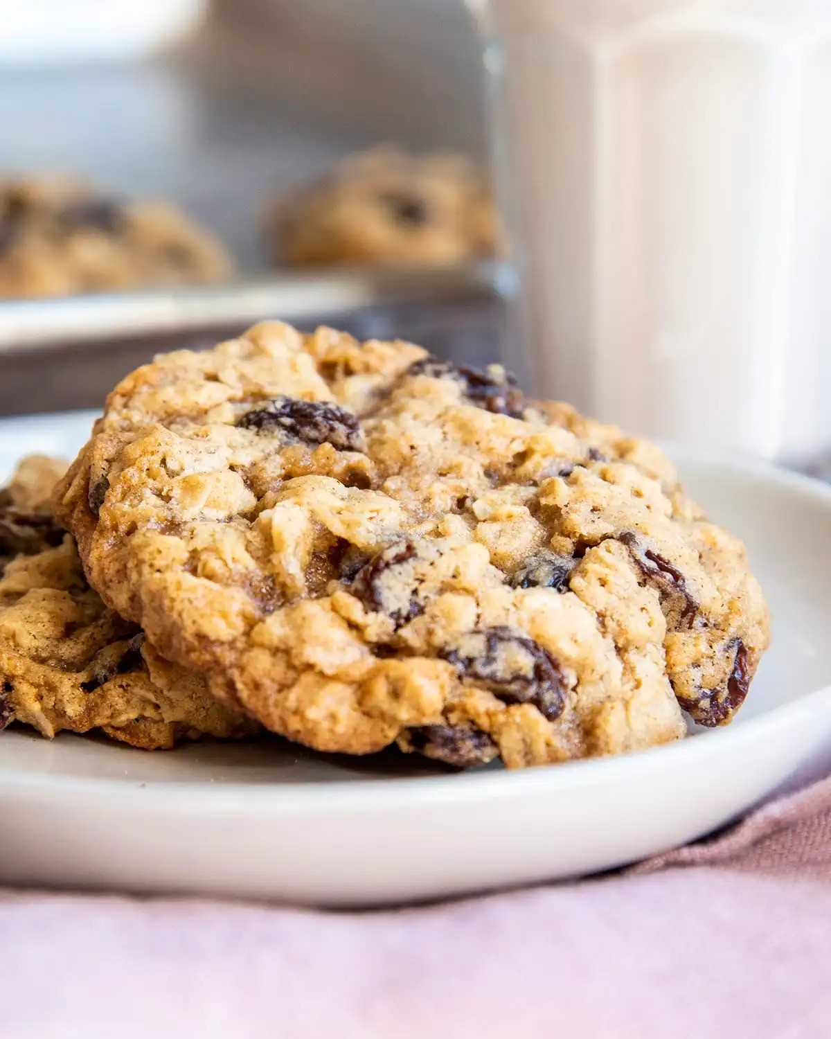 Oatmeal Raisin Cookies